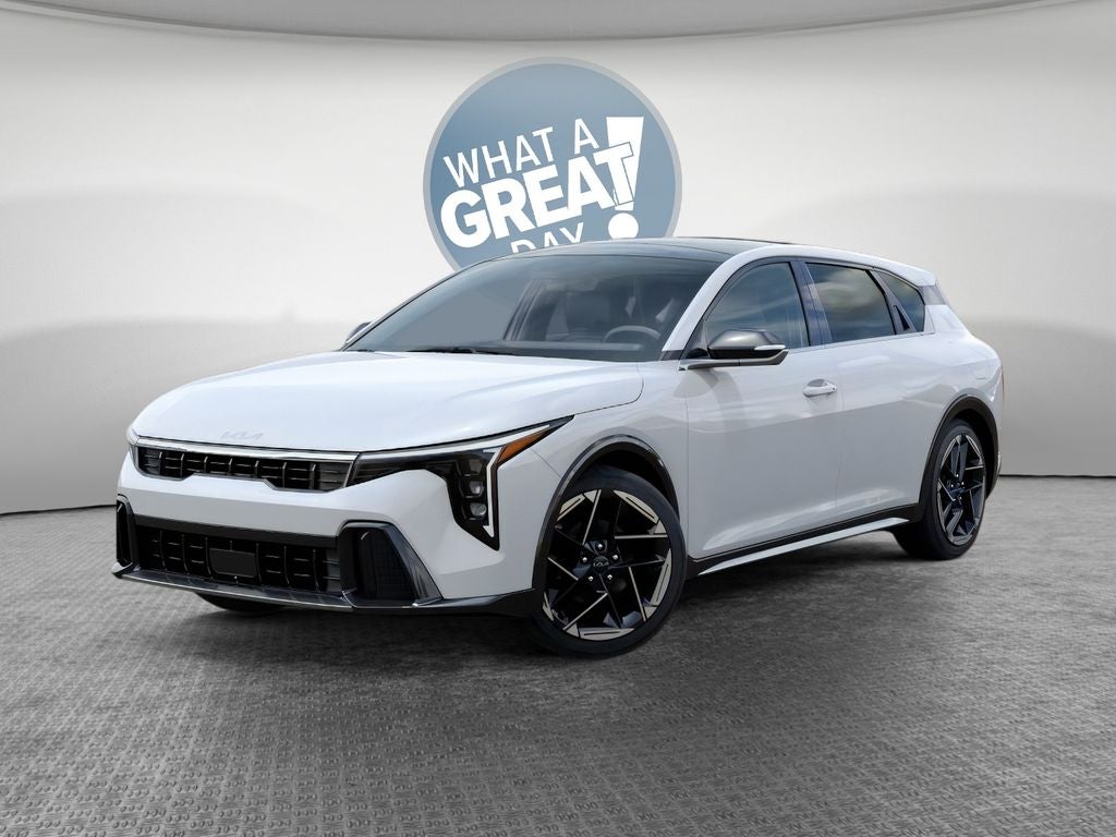 2026 Kia K4 GT-Line AT Hatchback's photo