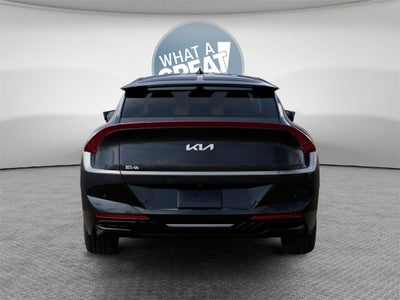 2025 Kia EV6 Wind