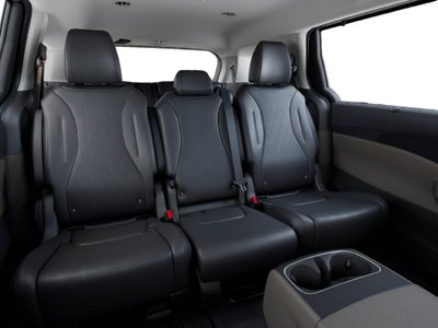 2027 Kia Carnival Hybrid EX