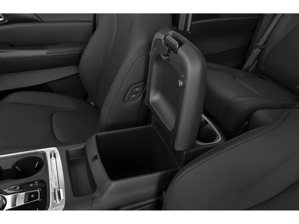 2027 Kia Carnival Hybrid Base
