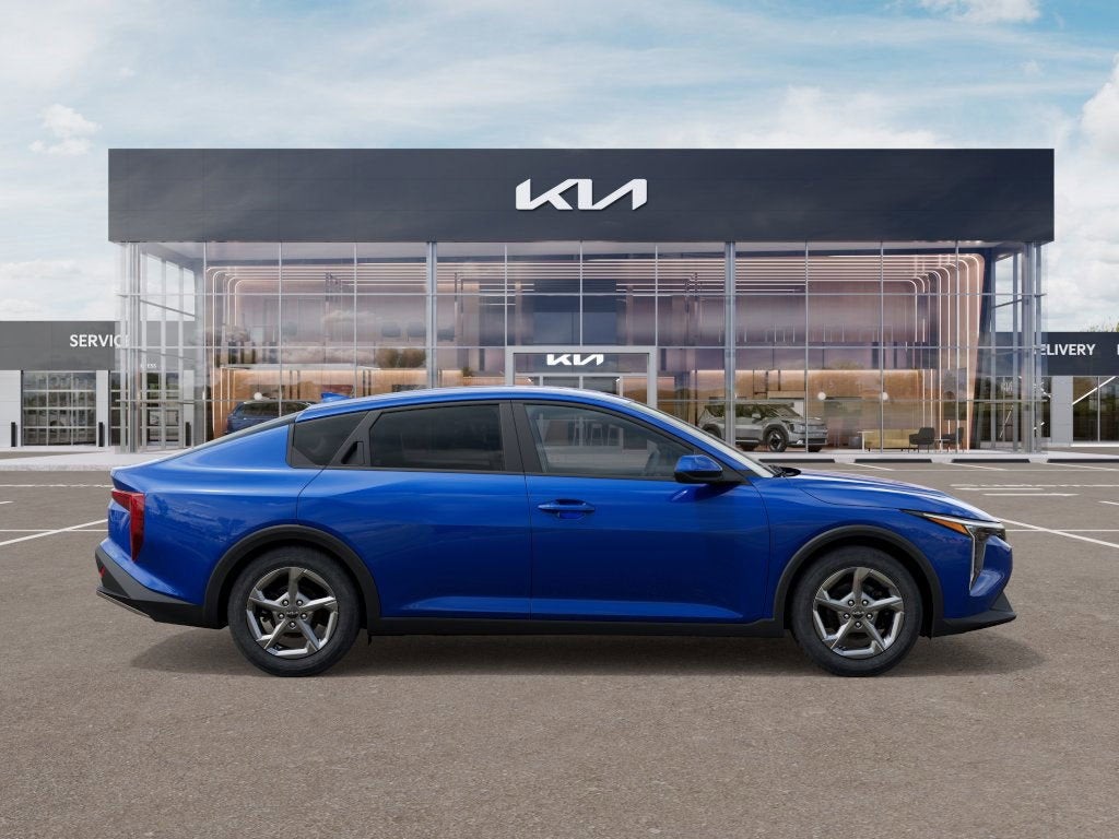 2026 Kia K4 Base