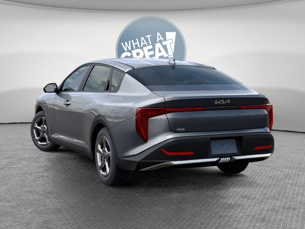 2026 Kia K4 Base