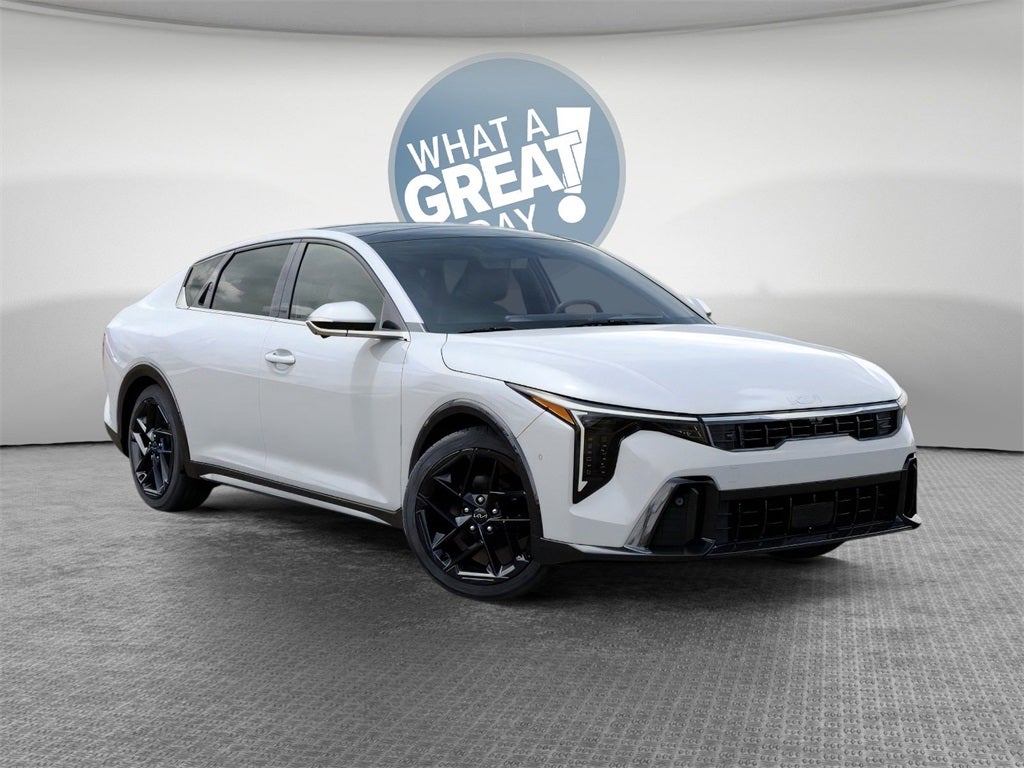 2025 Kia K4 GT-Line Turbo