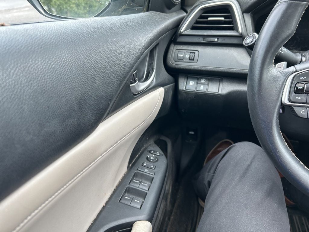 2019 Honda Insight Touring