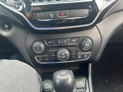 2019 Jeep Cherokee Limited 4WD