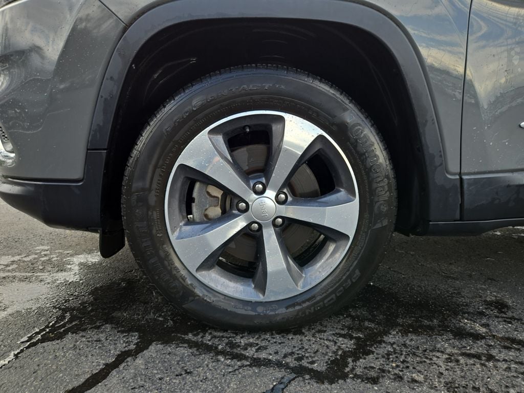 2019 Jeep Cherokee Limited 4WD