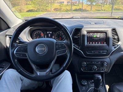 2020 Jeep Cherokee Latitude Plus 4WD