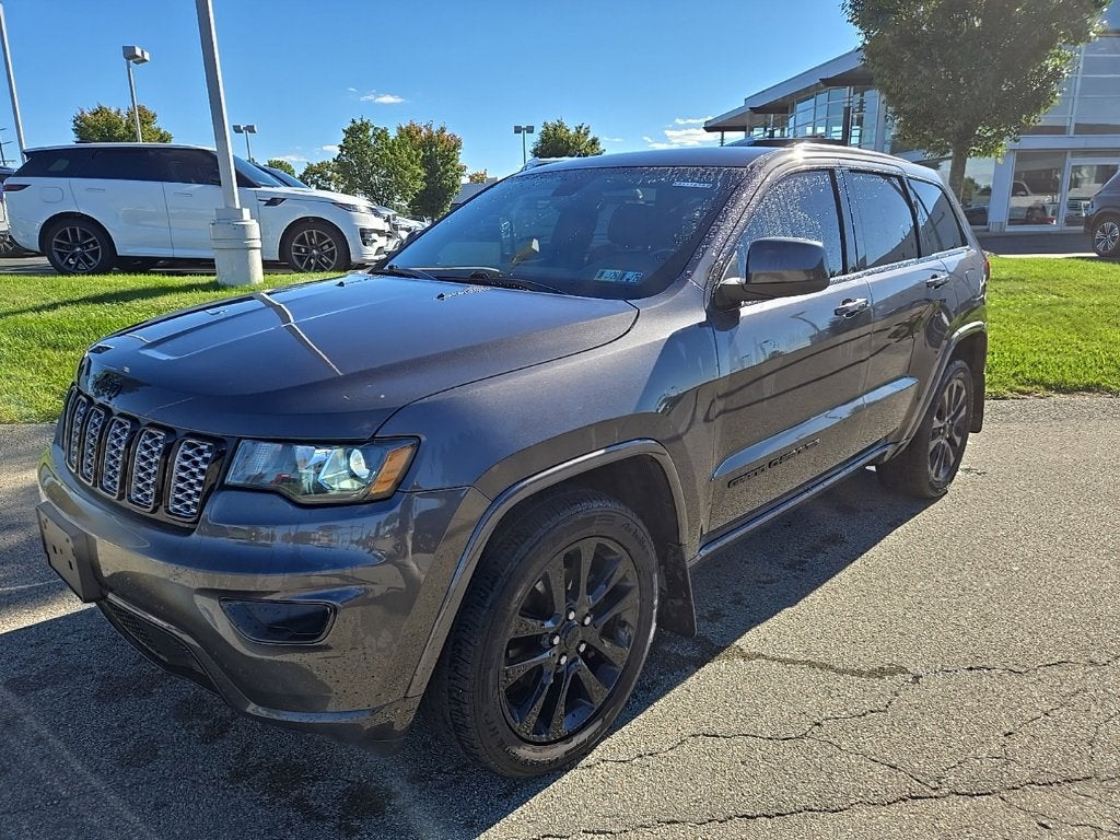 2018 Jeep Grand Cherokee Altitude 4WD