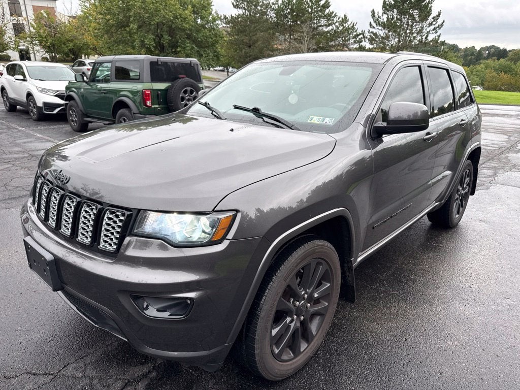2018 Jeep Grand Cherokee Altitude 4WD