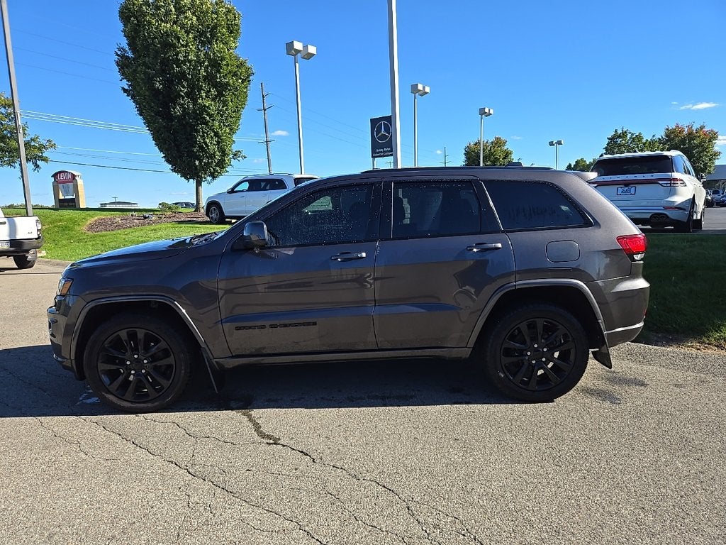2018 Jeep Grand Cherokee Altitude 4WD