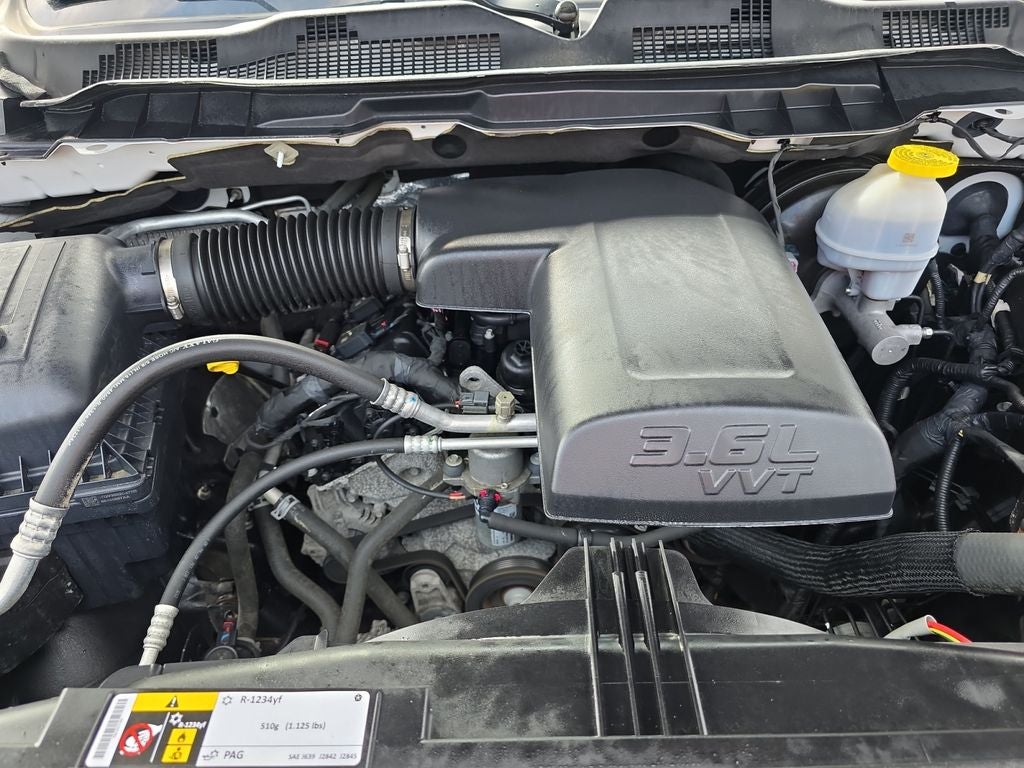 2023 RAM 1500 Classic Warlock 4WD