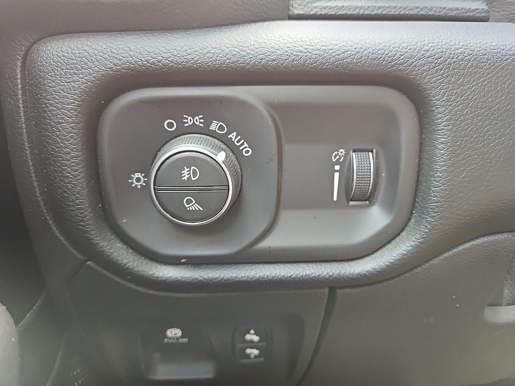 2021 RAM 1500 Big Horn/Lone Star 4WD