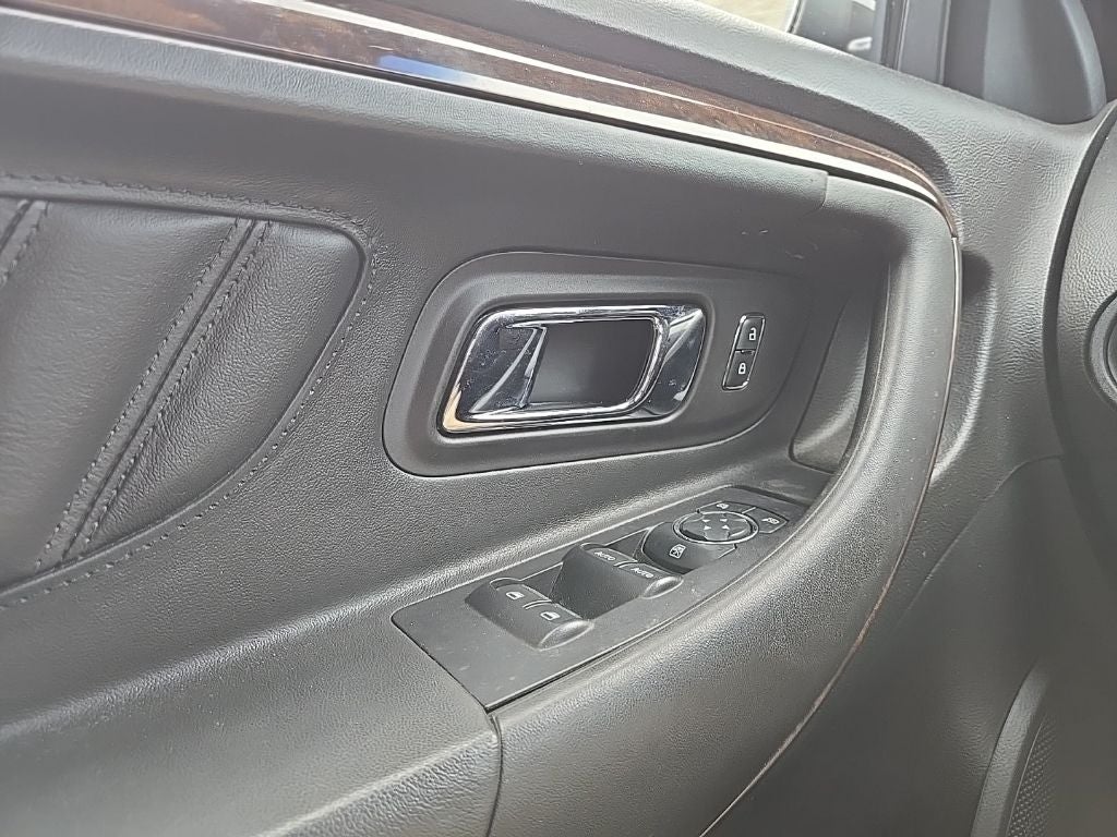 2018 Ford Taurus Limited AWD