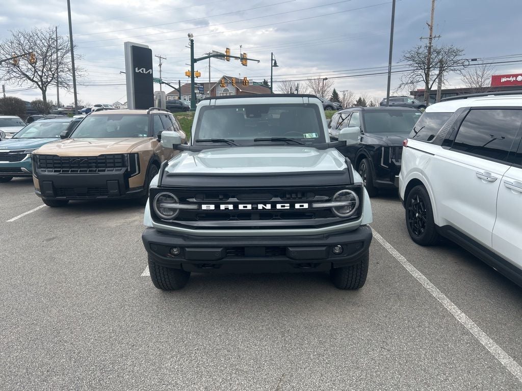 2023 Ford Bronco Outer Banks 4WD