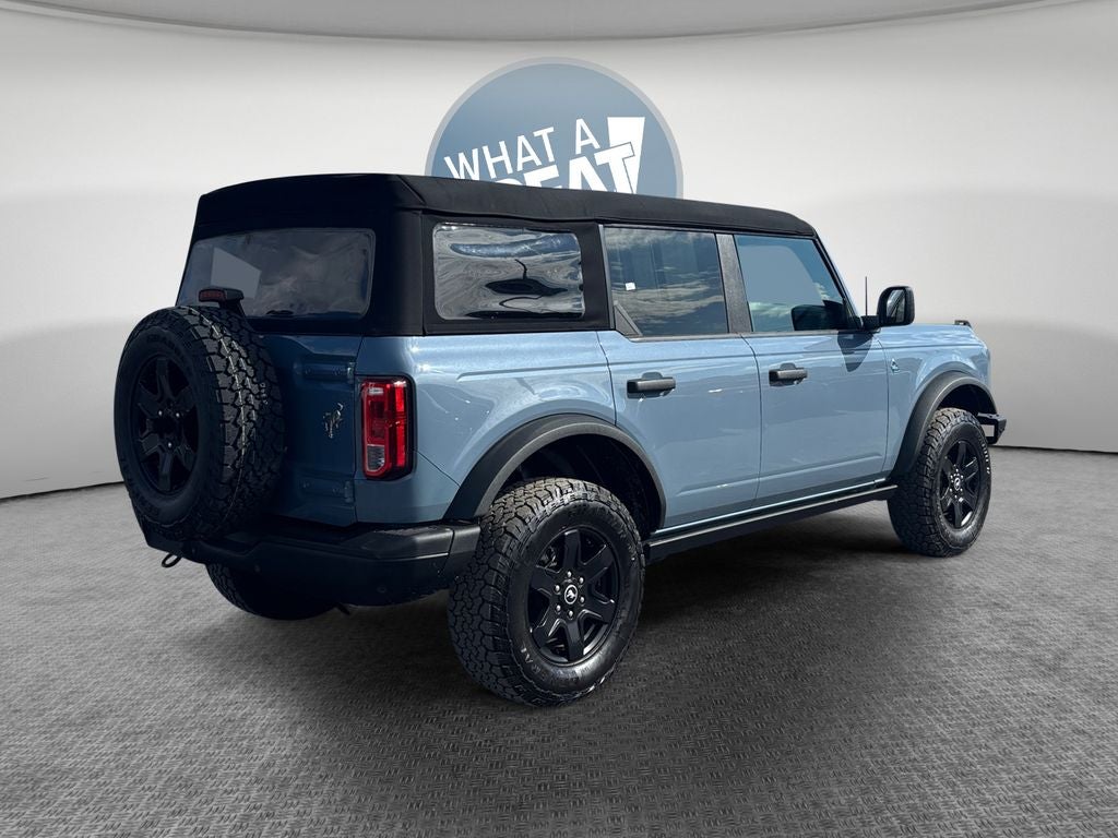 2023 Ford Bronco Black Diamond 4WD