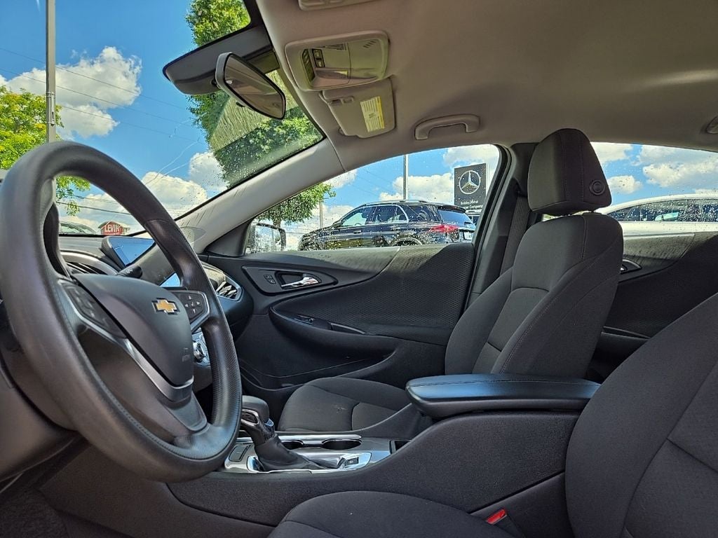2022 Chevrolet Malibu LT