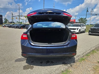 2017 Chevrolet Malibu LT 1LT