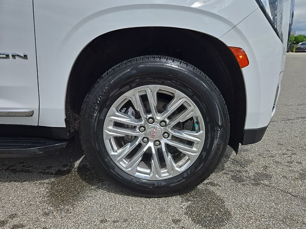 2023 GMC Yukon XL SLT 4WD