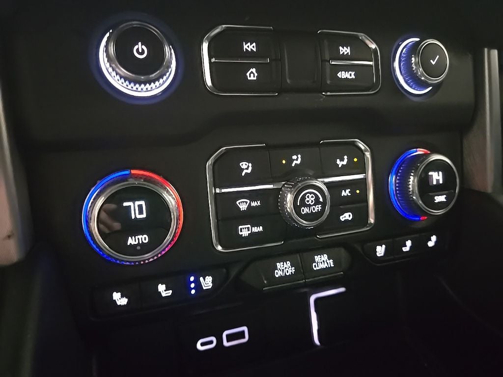 2023 GMC Yukon XL SLT 4WD