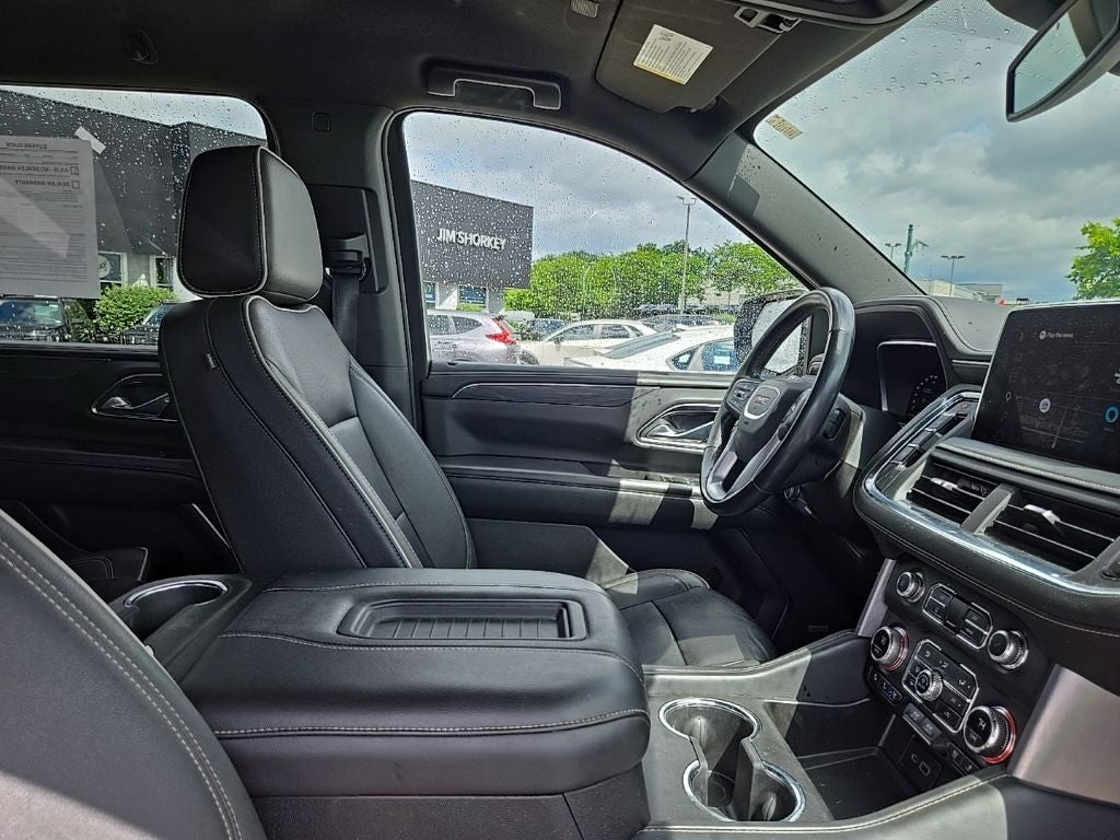2023 GMC Yukon XL SLT 4WD