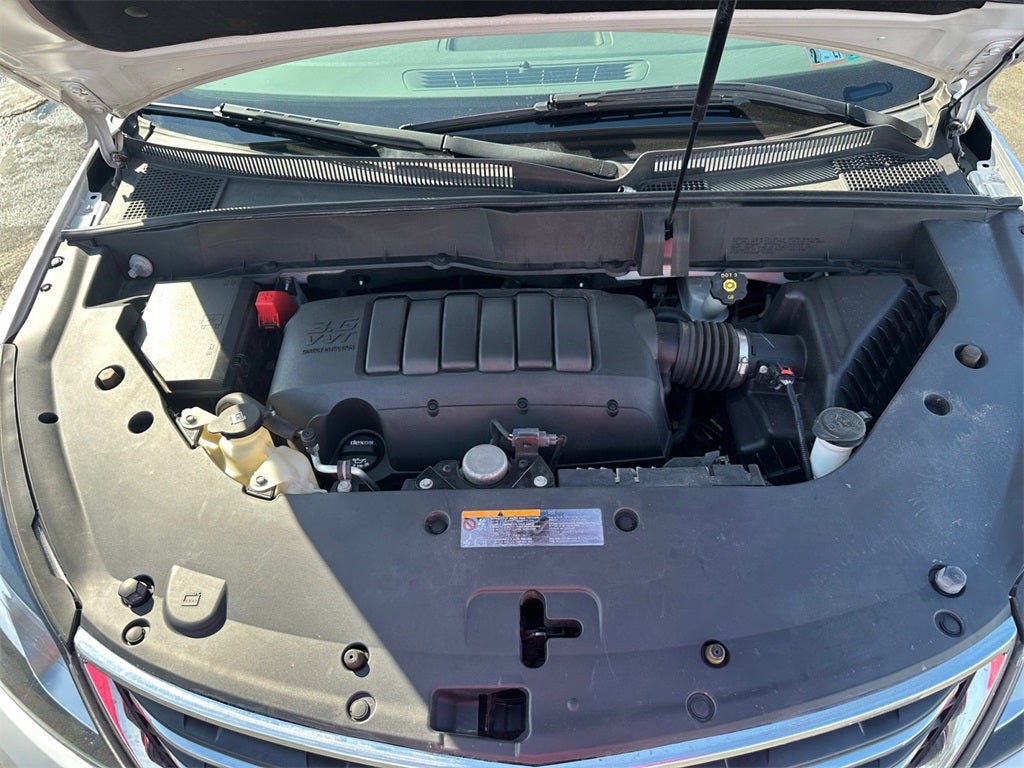 2017 Chevrolet Traverse 2LT 2LT