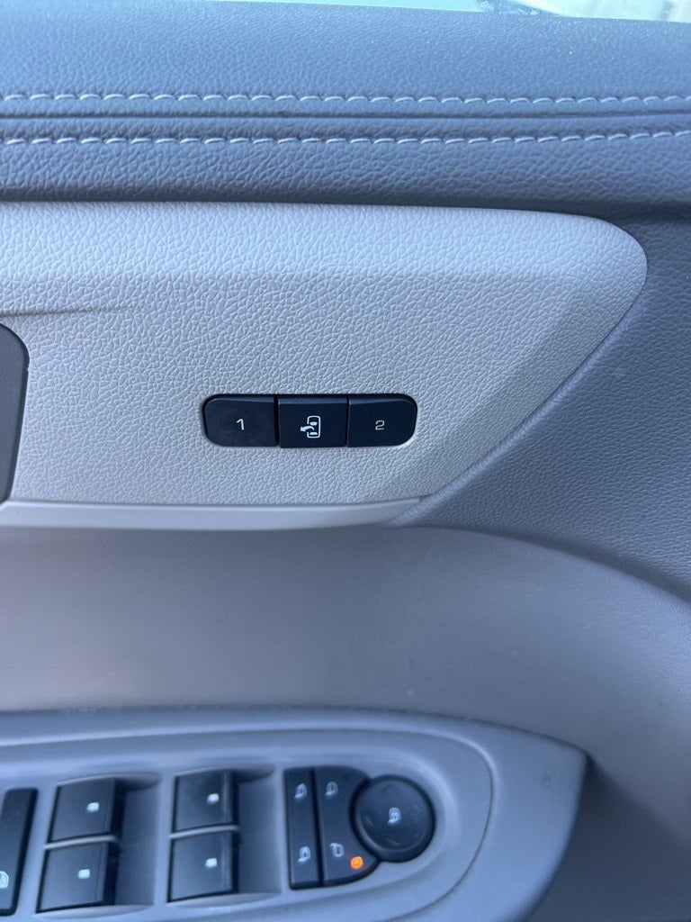 2017 Chevrolet Traverse 2LT 2LT