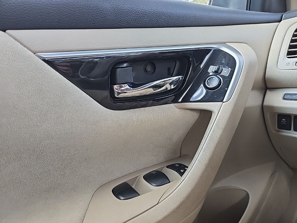 2013 Nissan Altima 2.5 SV