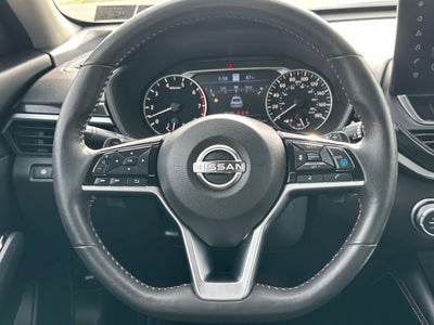 2023 Nissan Altima 2.0 SR