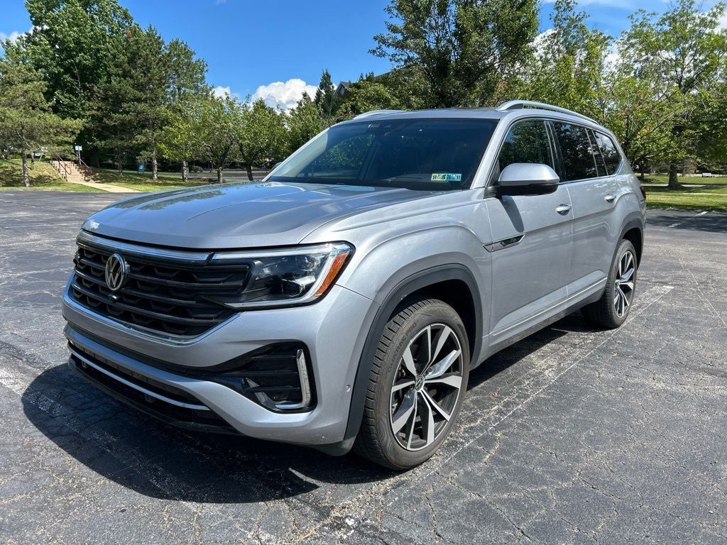 2024 Volkswagen Atlas 2.0T SEL Premium R-Line