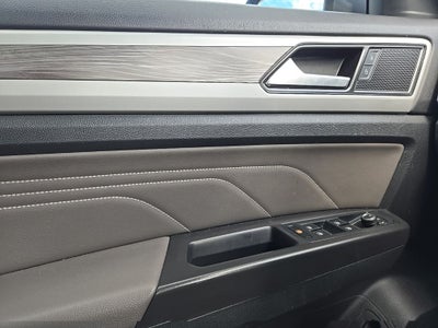 2023 Volkswagen Atlas Cross Sport 3.6L V6 SE w/Technology AWD