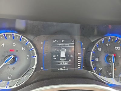 2022 Chrysler Voyager LX