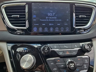 2017 Chrysler Pacifica Touring L Plus