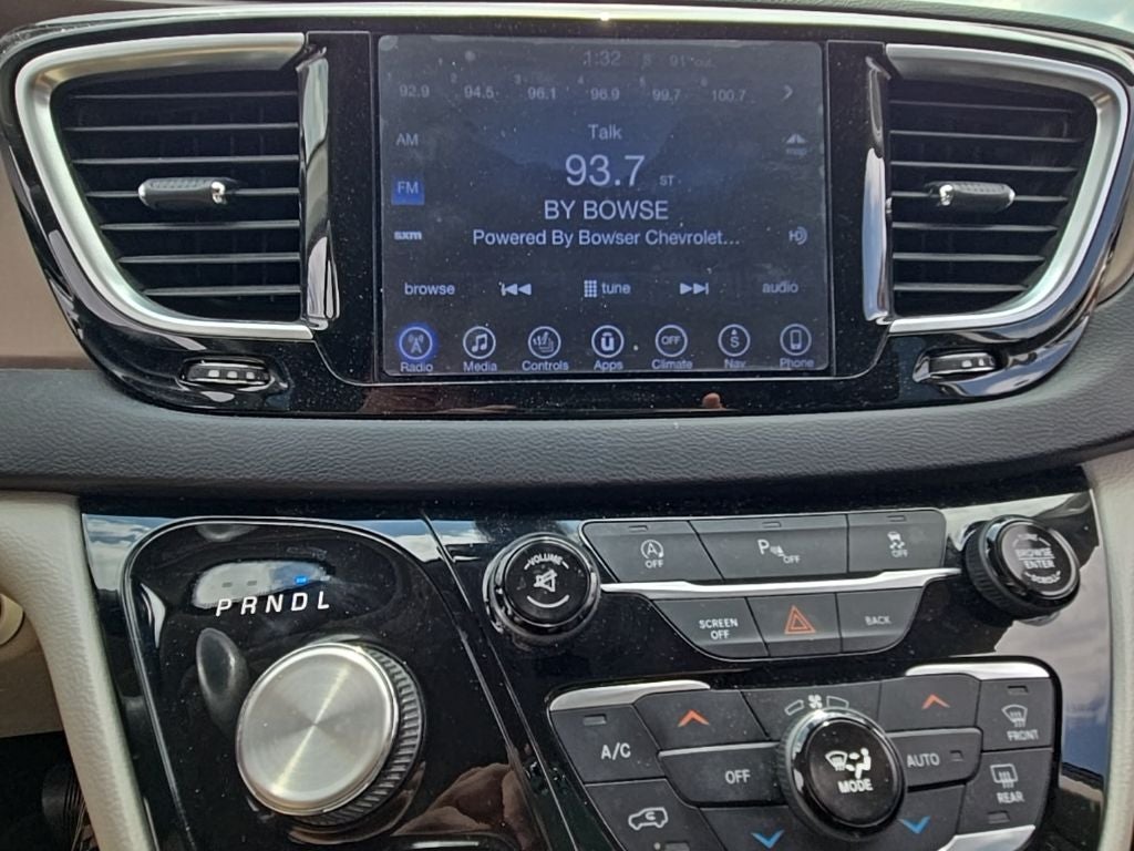 2017 Chrysler Pacifica Touring L Plus