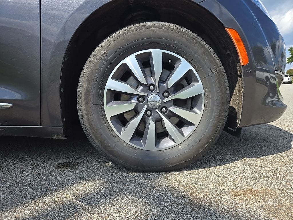 2020 Chrysler Pacifica Touring L Plus
