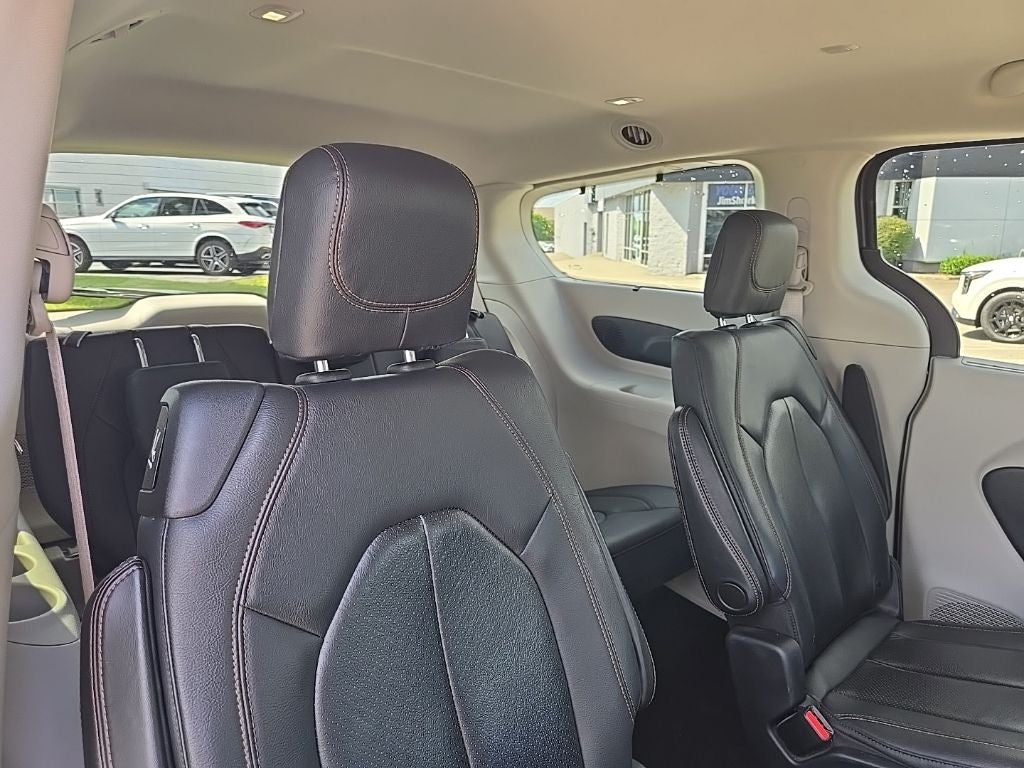 2020 Chrysler Pacifica Touring L Plus