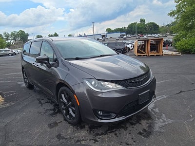 2019 Chrysler Pacifica Touring Plus