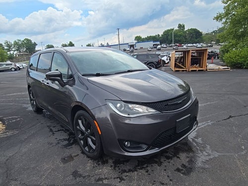 2019 Chrysler Pacifica Touring Plus