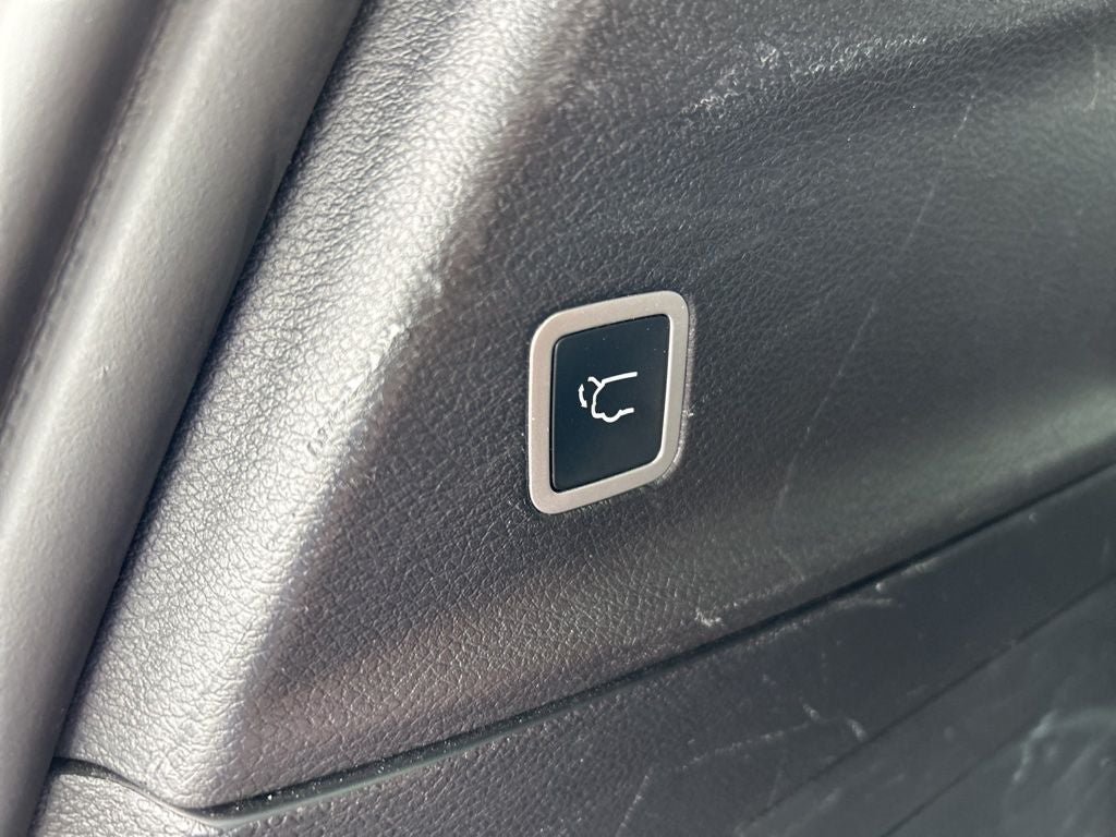 2020 Chrysler Pacifica Hybrid Limited