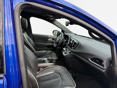 2020 Chrysler Pacifica Hybrid Limited