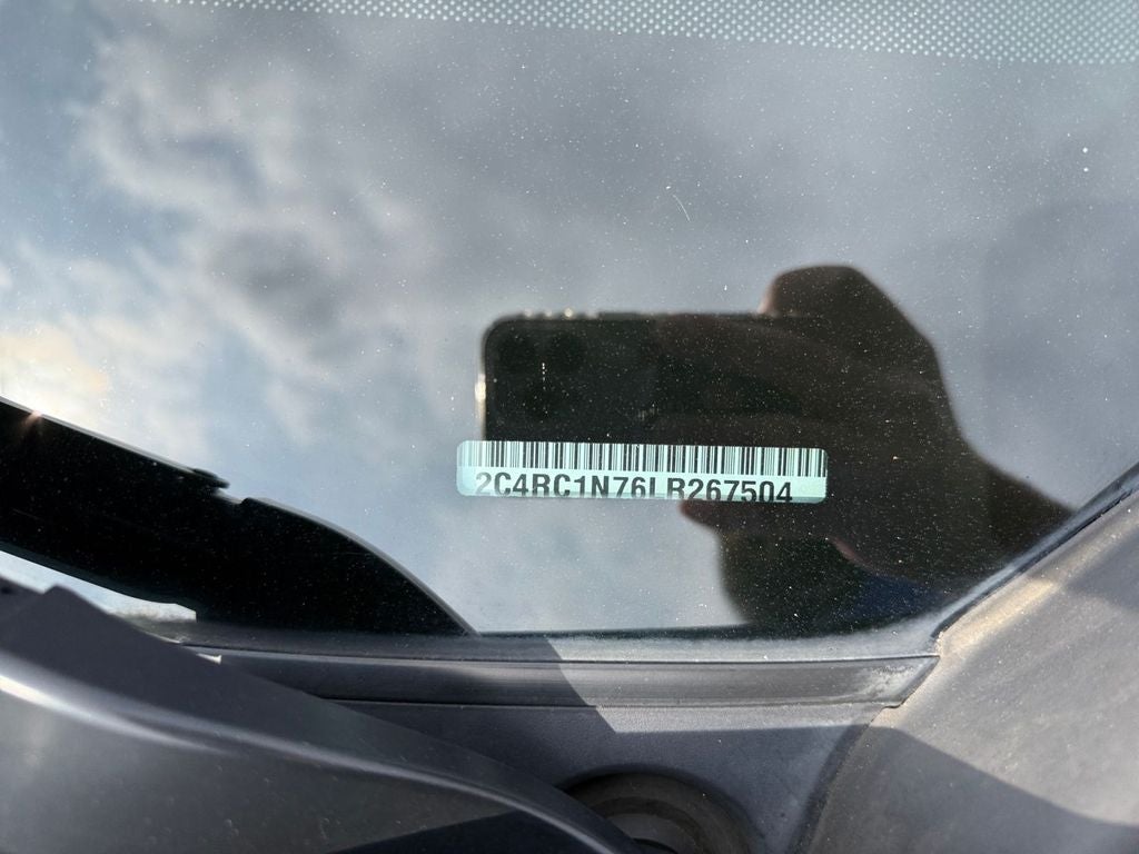 2020 Chrysler Pacifica Hybrid Limited