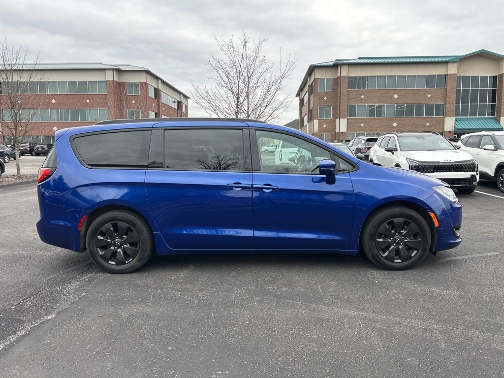 2020 Chrysler Pacifica Hybrid Limited