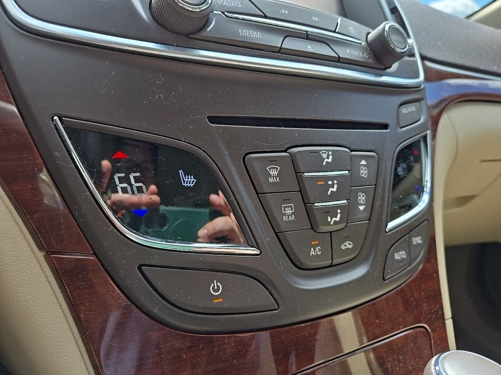 2016 Buick Regal Premium II