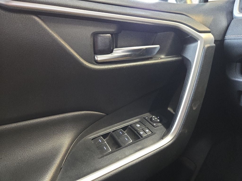 2024 Toyota RAV4 XLE AWD