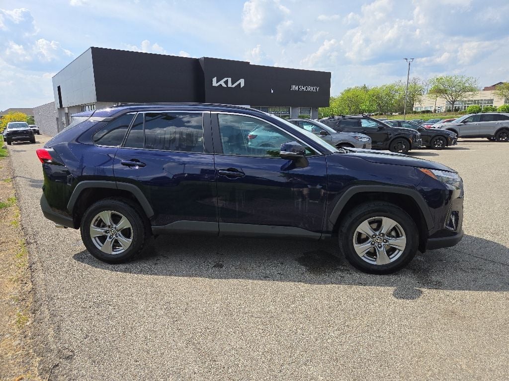 2024 Toyota RAV4 XLE AWD