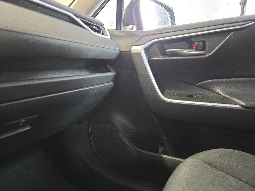 2024 Toyota RAV4 XLE AWD