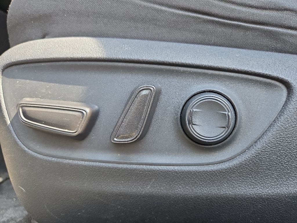 2024 Toyota RAV4 XLE AWD