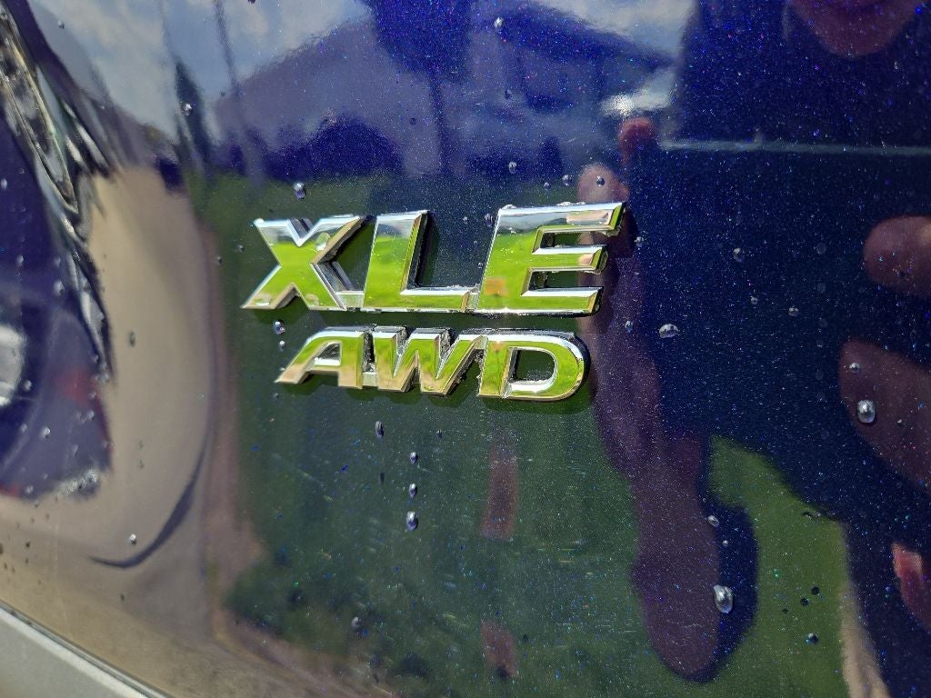 2024 Toyota RAV4 XLE AWD
