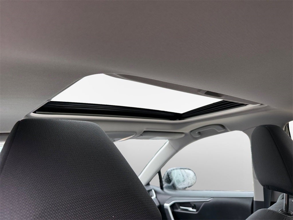 2022 Toyota RAV4 XLE AWD