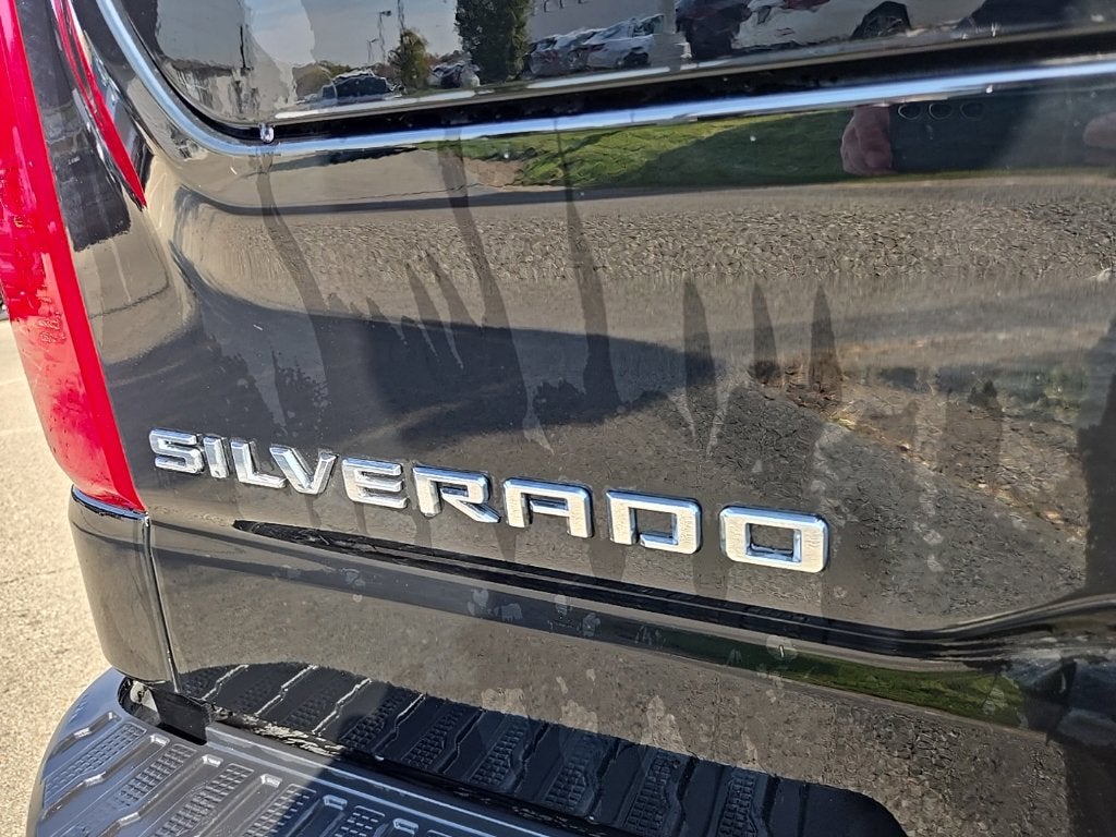 2025 Chevrolet Silverado 1500 Custom Trail Boss 4WD