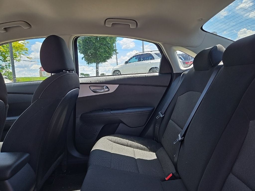 2023 Kia Forte LXS